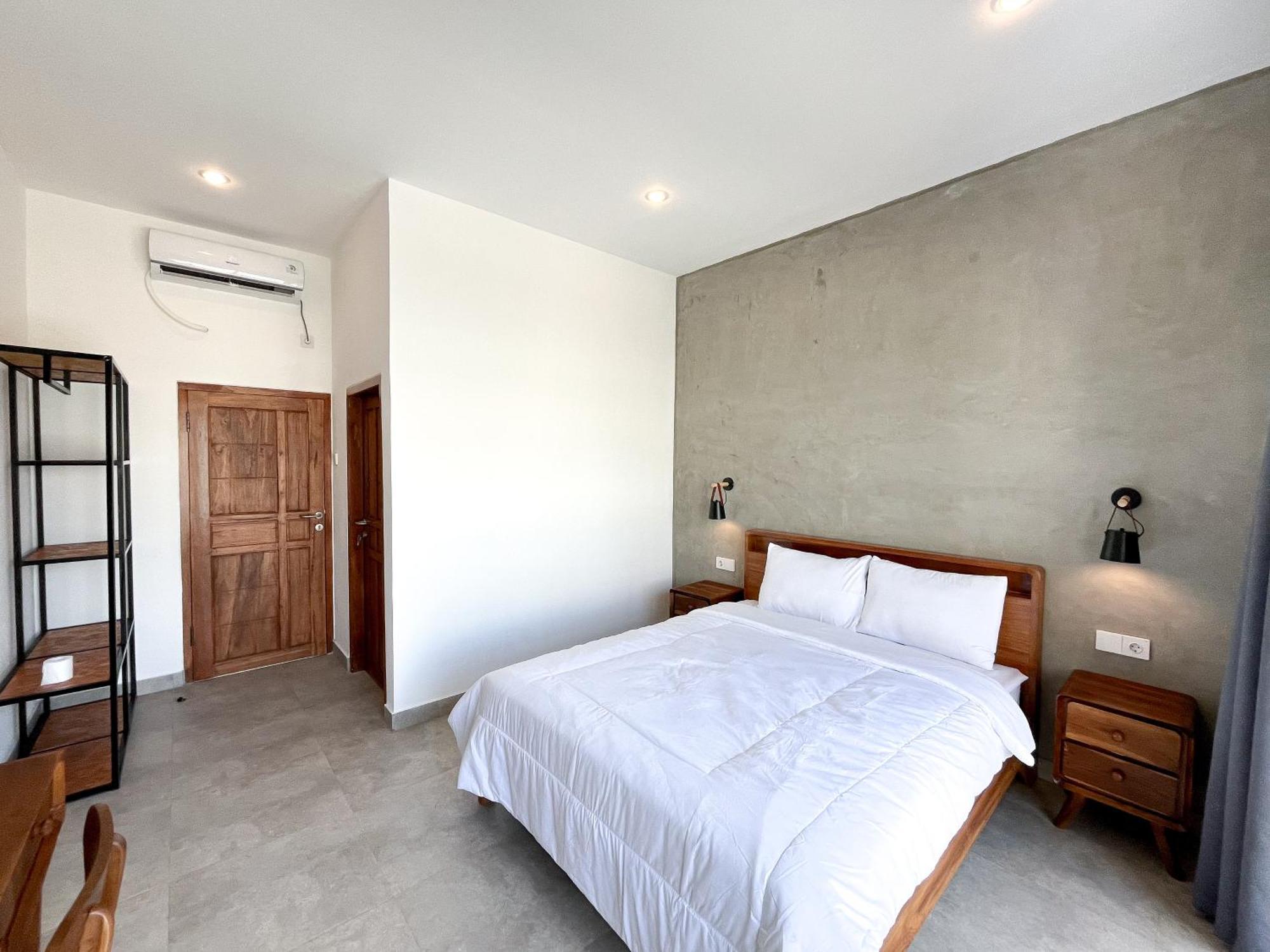 Adi Surya Guest House 塞米亚克 外观 照片
