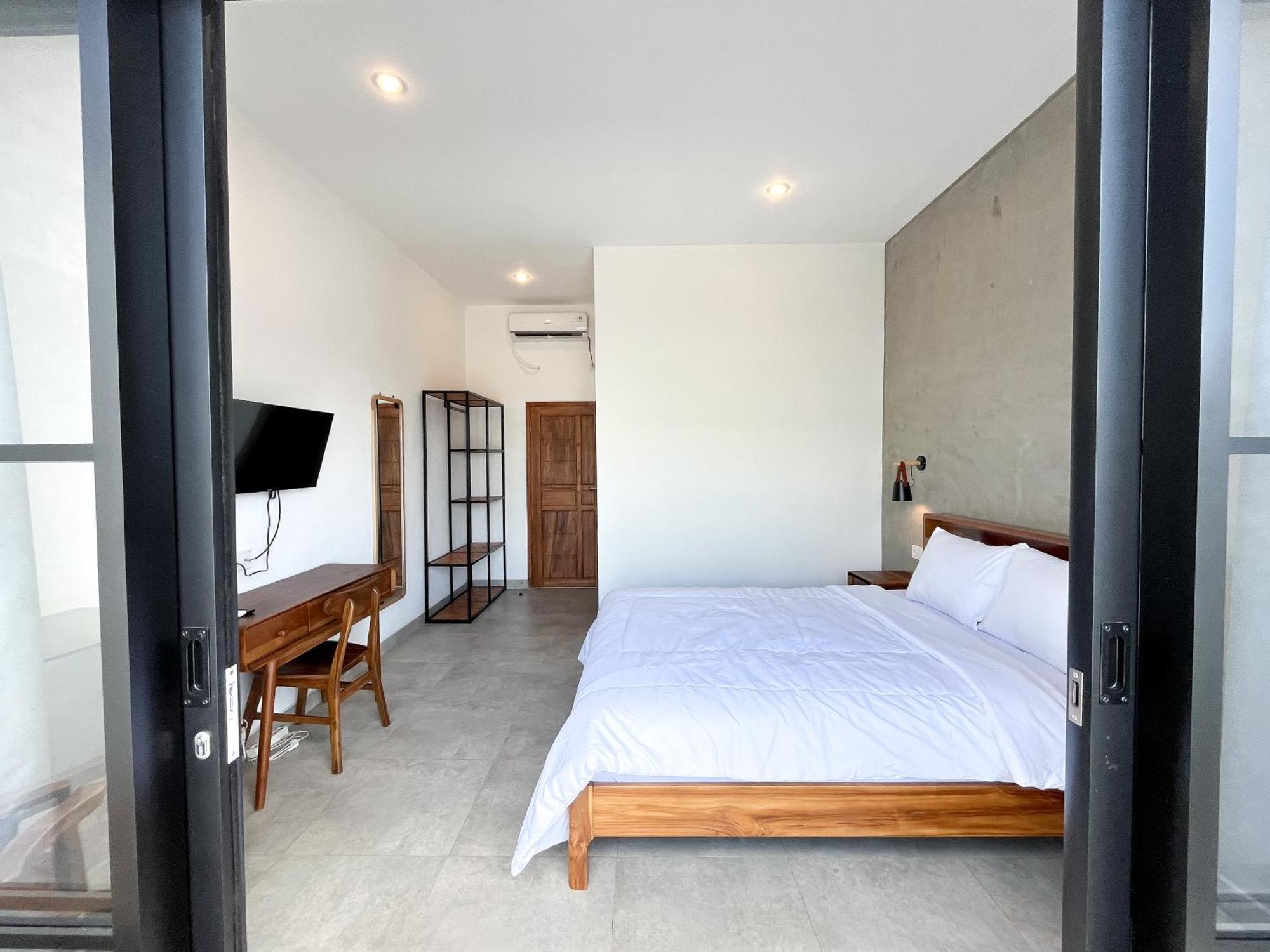 Adi Surya Guest House 塞米亚克 外观 照片